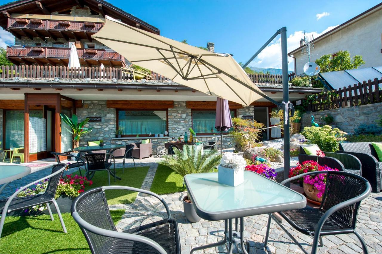 B&B Pousada Rio Aosta-Servizi Di Bed And Breakfast Saint-Christophe ภายนอก รูปภาพ